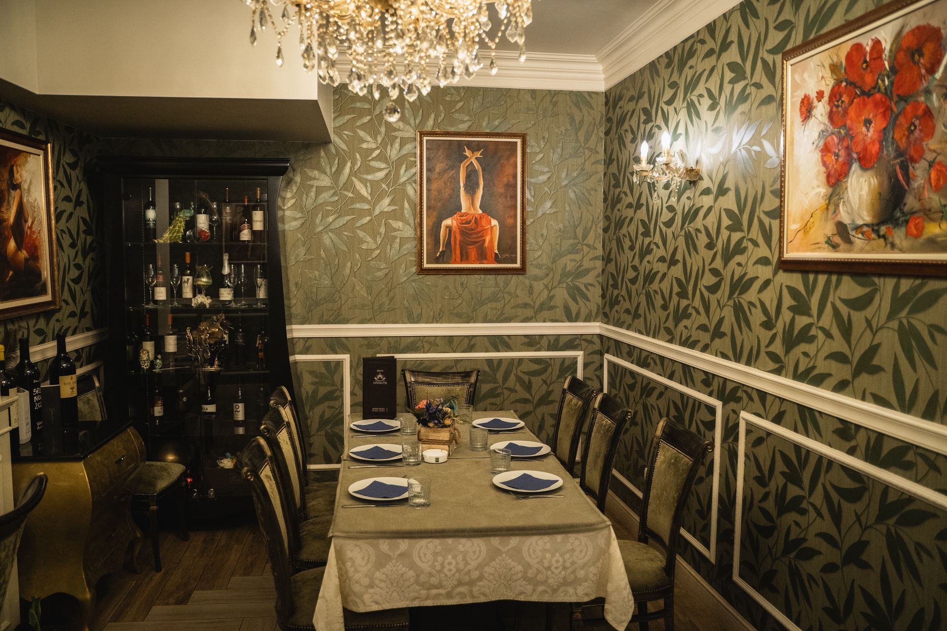 Unutrašnjost restorana Aleksića Tvrđava